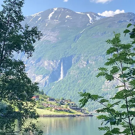 Fjorden Campinghytter *