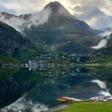 Fjorden Campinghytter Kamp alanı Geiranger