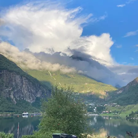 Fjorden Campinghytter *