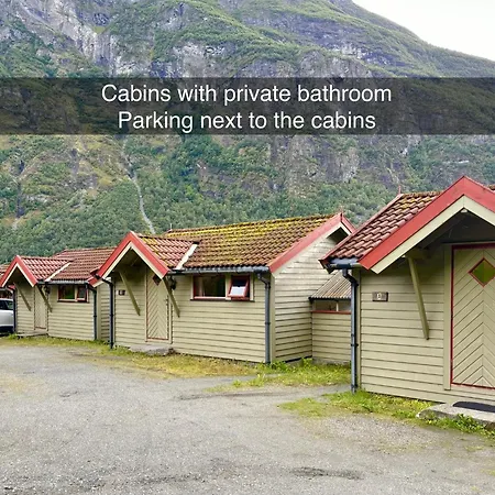 Fjorden Campinghytter Kamp alanı *