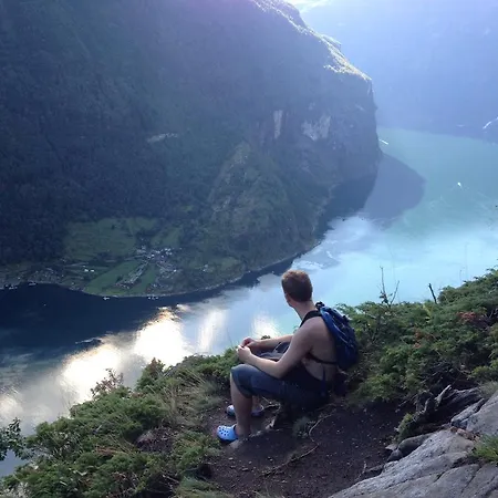 Kamp alanı Fjorden Campinghytter Geiranger