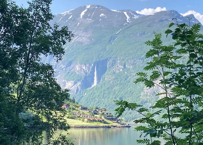 Fjorden Campinghytter *