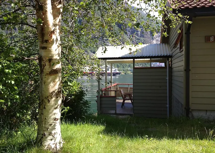 营地 Fjorden Campinghytter *