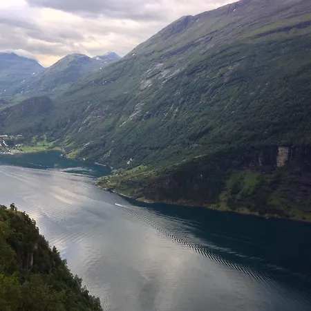 Parque de Campismo Fjorden Campinghytter